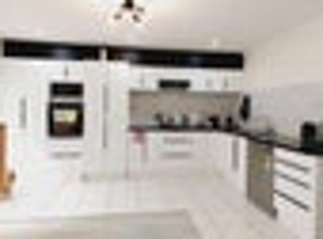 Townhouse for rent in Papakura