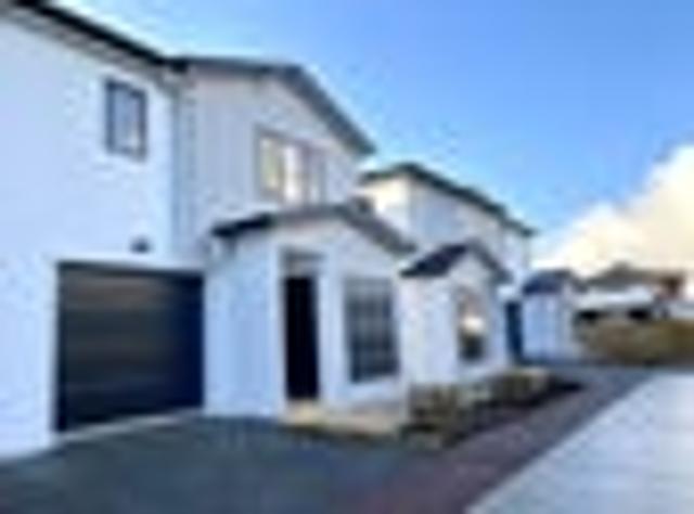 Townhouse for rent in Papakura, Oroua County