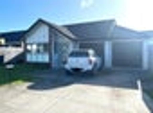 House for rent in Papakura