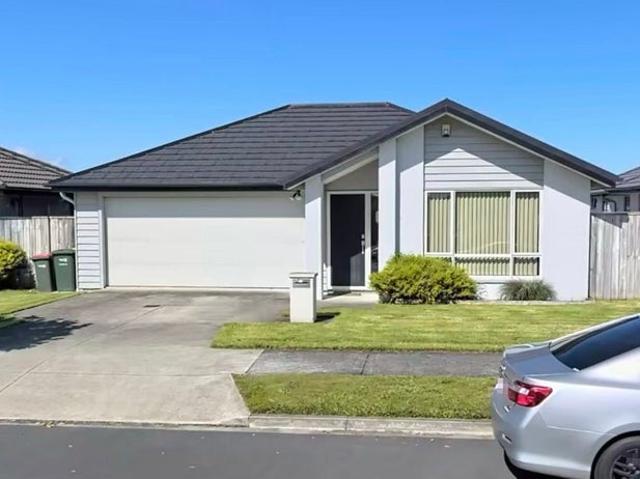 House for rent in Papakura
