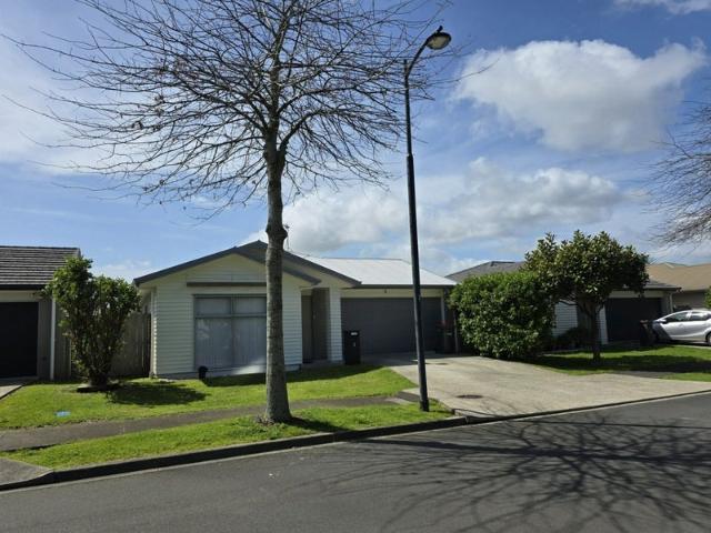 House for rent in Papakura