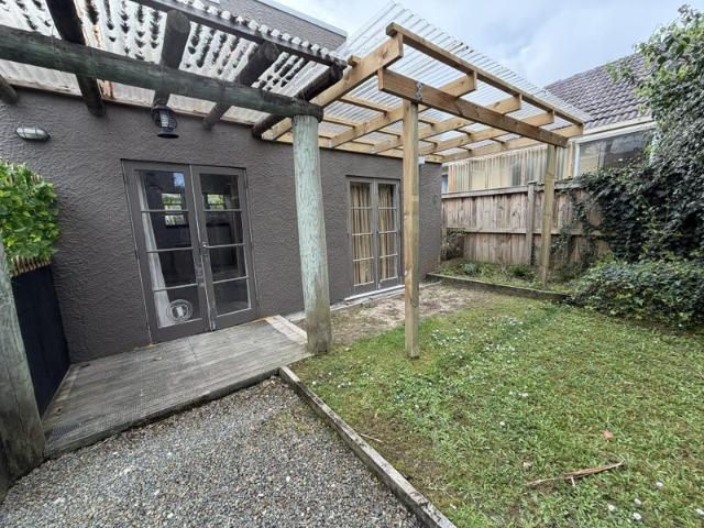 Apartment for rent in Takapuna, Oroua County