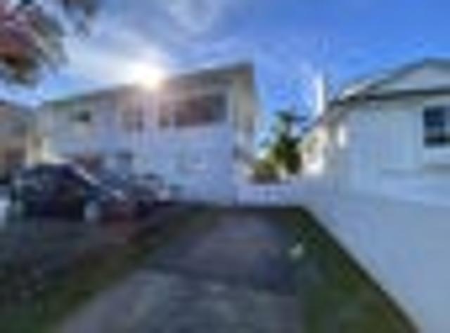 Apartment for rent in Takapuna, Oroua County