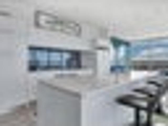 Apartment for rent in Takapuna