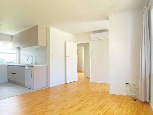 Apartment for rent in Takapuna, Oroua County