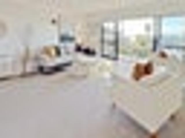Apartment for rent in Takapuna