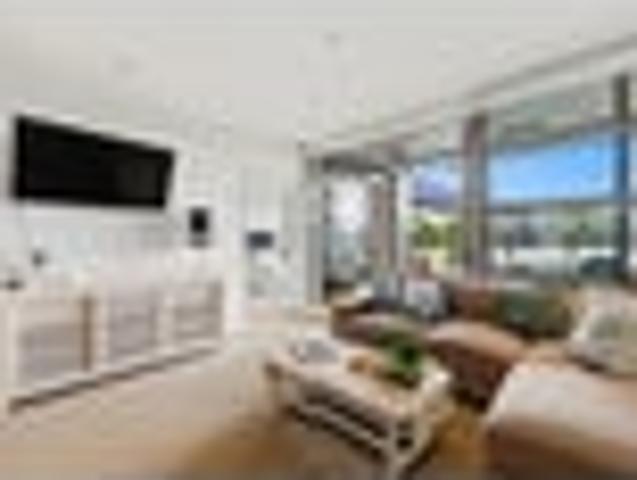 Apartment for rent in Takapuna