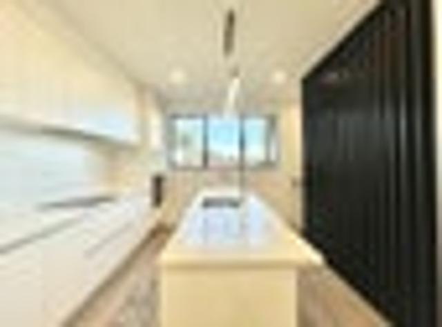 Townhouse for rent in Takapuna, Oroua County