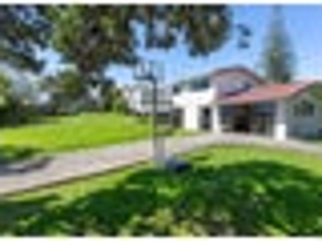 House for sale in Birkdale, Kaipātiki