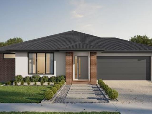 Cottage for sale in Drouin, Victoria