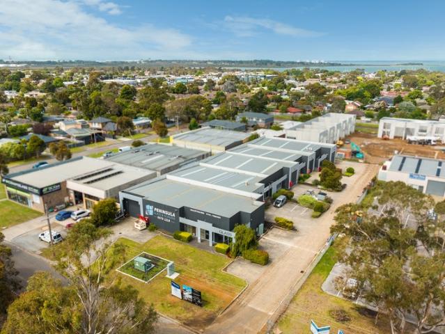 Warehouse for rent in Hastings, Melbourne