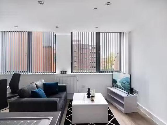 Apartment for rent in Gorse Hill, Trafford Park