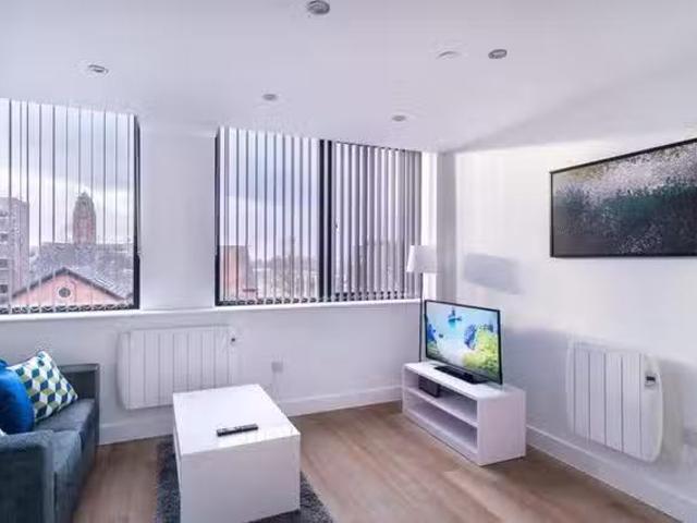 Apartment for rent in Gorse Hill, Trafford Park