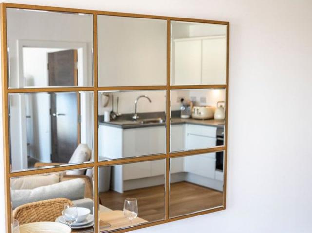 Apartment for rent in Gorse Hill, Trafford Park