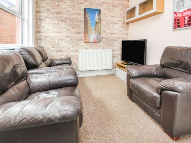 Studio for rent in Talbot Village, Bournemouth