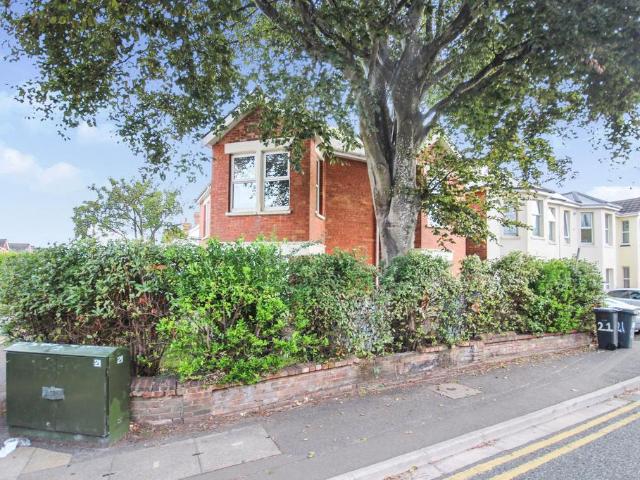 House for rent in Talbot Village, Bournemouth