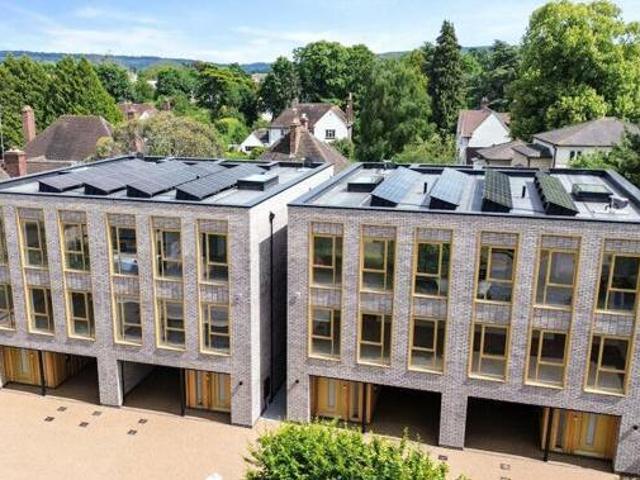 House for sale in Golden Valley, Gloucestershire