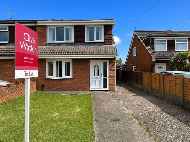 House for rent in Rossmore, Cheshire