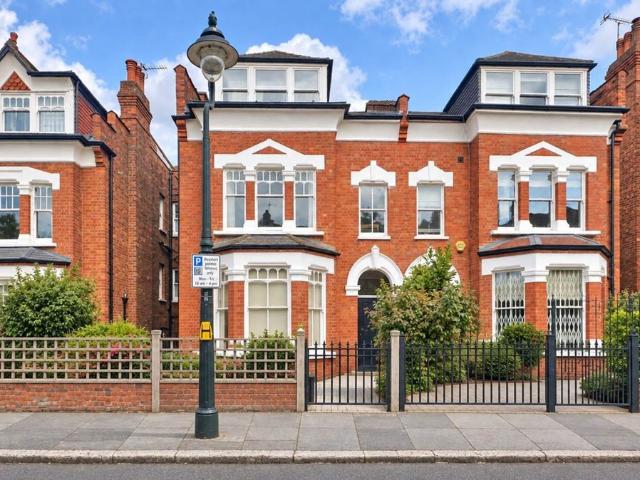 Apartment for rent in Muswell Hill, Greater London