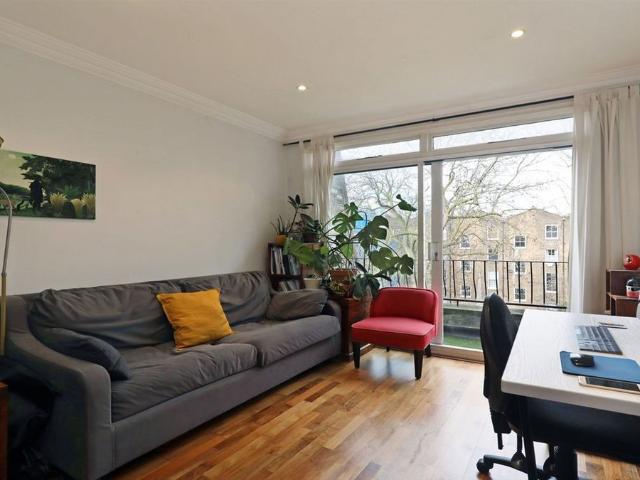 Apartment for rent in Kensal Town, Greater London