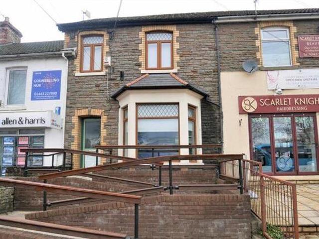 House for rent in Lyons, Greater London