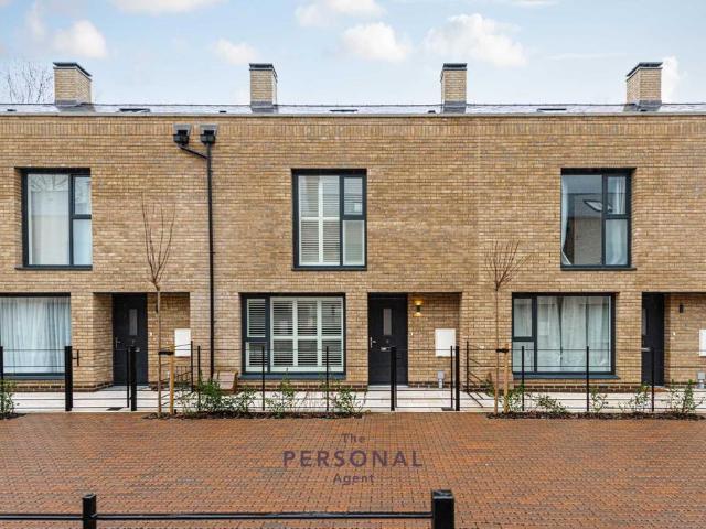 House for rent in Langley Vale, Surrey