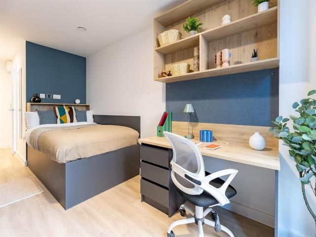 Room for rent in Haddon, East Midlands