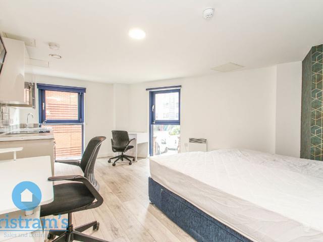 Studio for rent in Haddon, East Midlands
