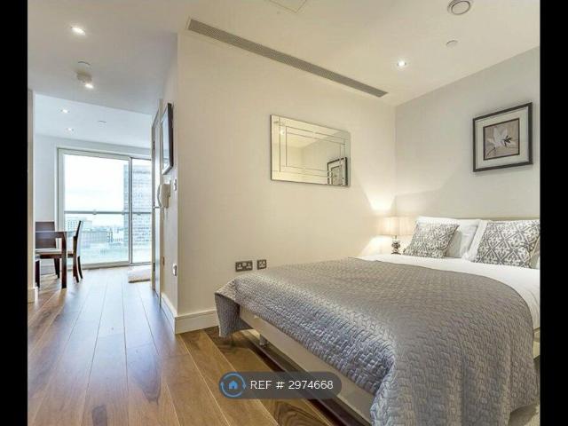 Studio for rent in Isle Of Dogs, Greater London