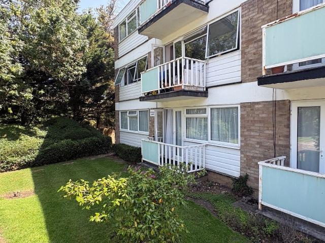 Apartment for rent in Preston, Greater London