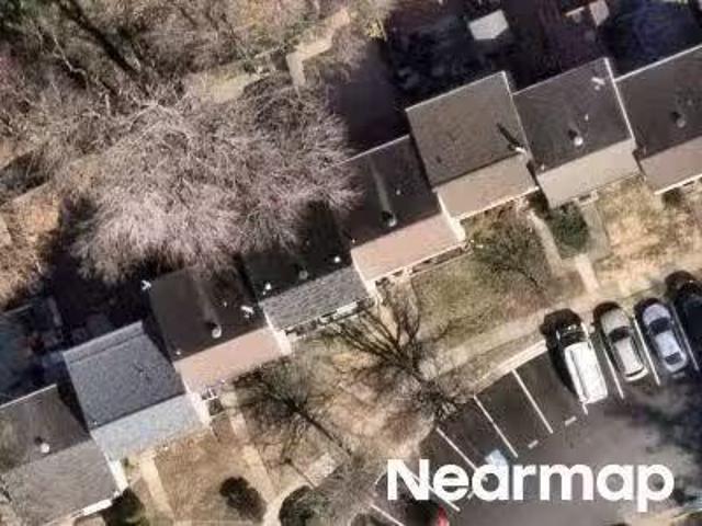 House for sale in Fairfax