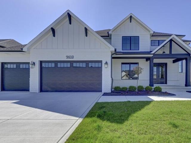 House for sale in Saint John, Indiana