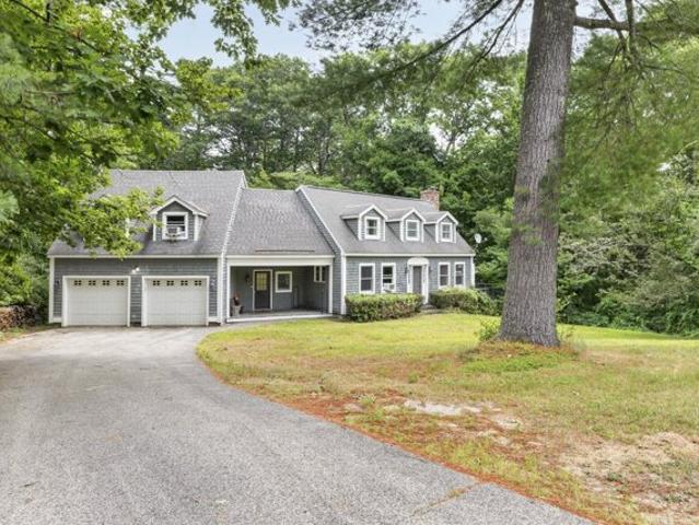 House for sale in Standish, Maine