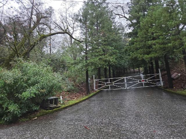House for sale in Applegate, California