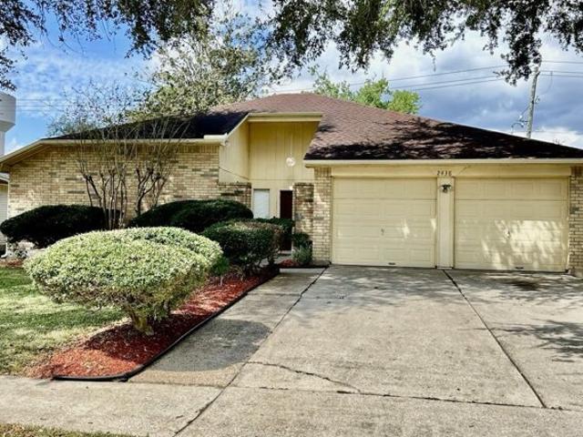House for sale in Friendswood, Texas