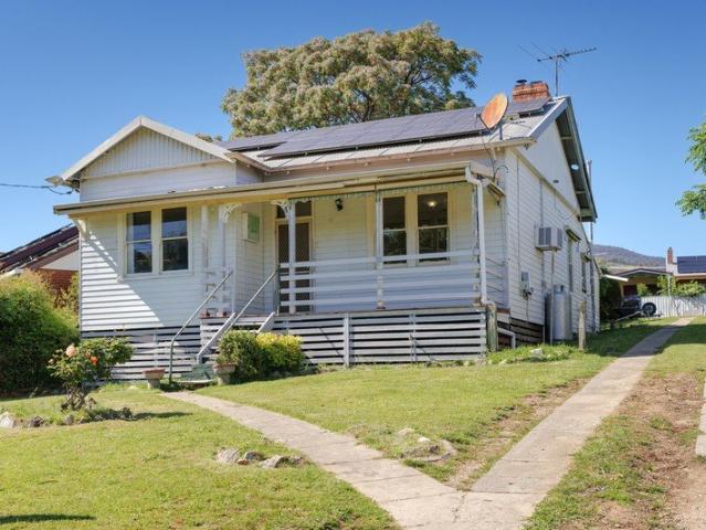 House for sale in Tallangatta, Shire of Towong