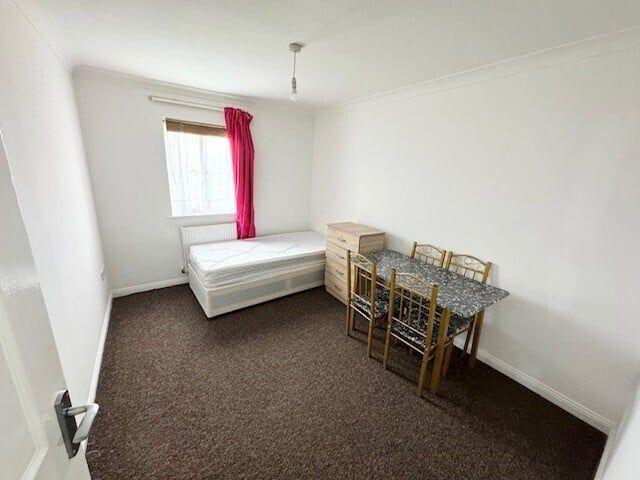 Apartment for rent in Romford, Ardleigh Green
