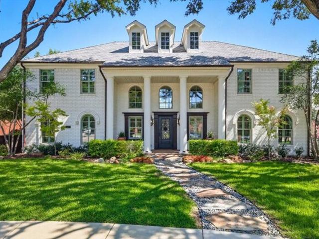 House for sale in Irving, Texas