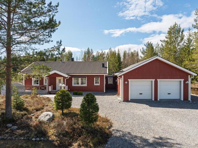 Villa till salu i Örnsköldsvik