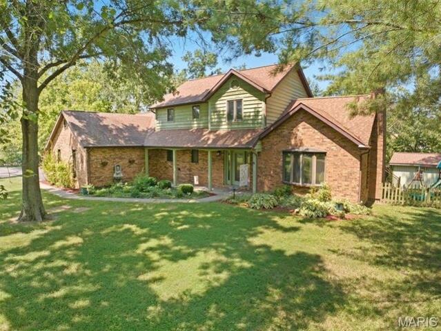 House for sale in Millstadt, Illinois