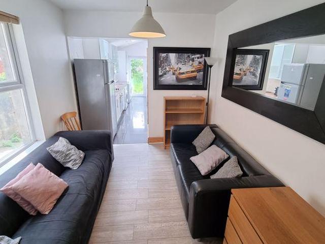 House for rent in Falcon Lodge, Wales