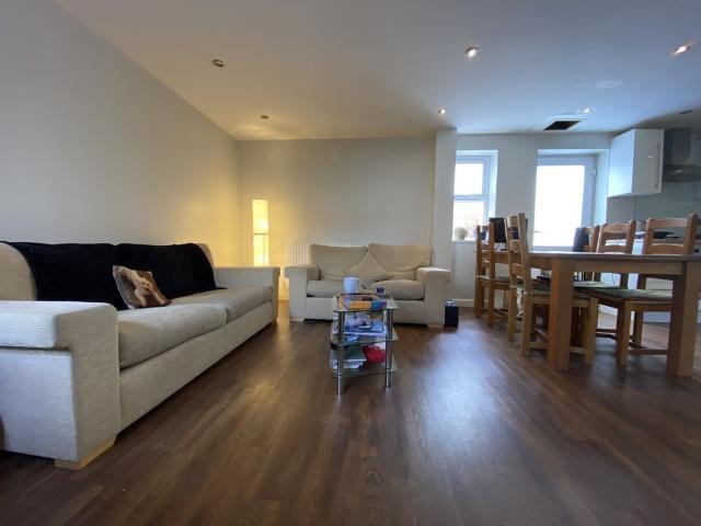 Apartment for rent in Falcon Lodge, Wales
