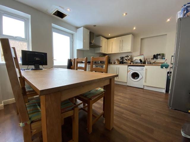 Apartment for rent in Falcon Lodge, Wales