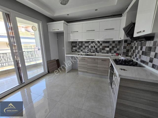 Karşiyaka, İzmir içerisinde satılık mülk