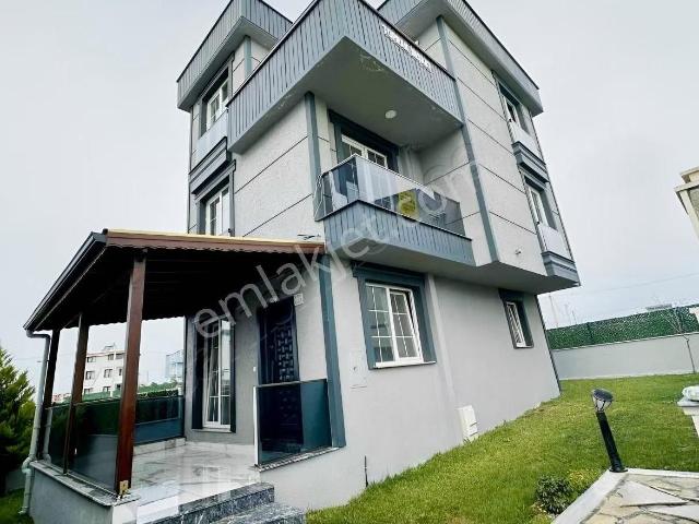 Marmaraereğlisi, Tekirdağ içerisinde satılık Villa