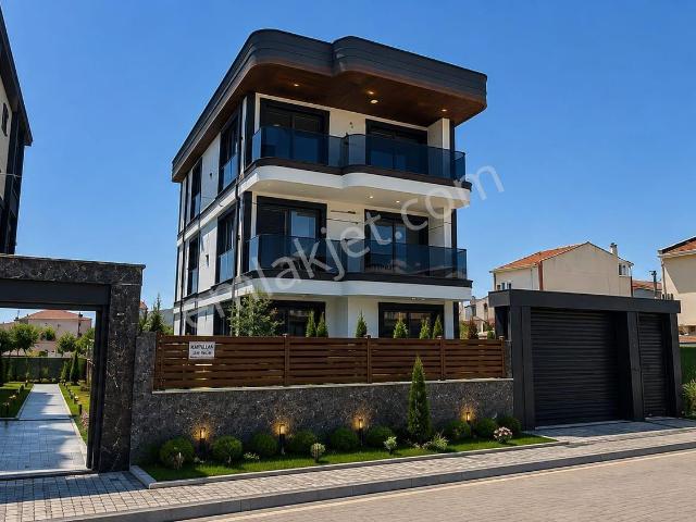 Marmaraereğlisi, Tekirdağ içerisinde satılık Villa