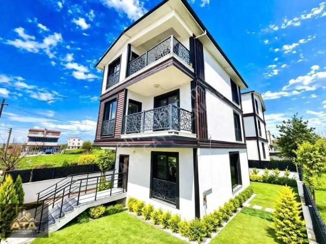 Marmaraereğlisi, Tekirdağ içerisinde satılık Villa