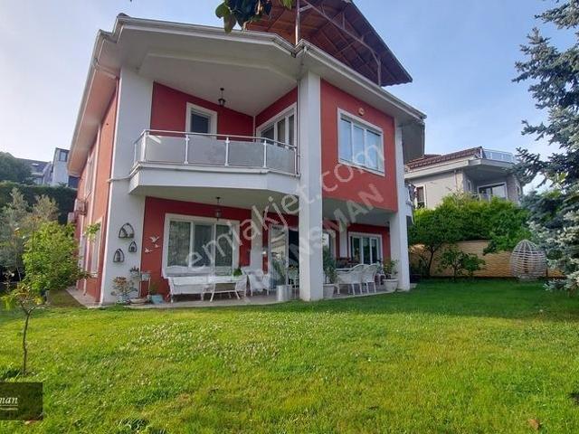 Başakşehir, İstanbul içerisinde satılık Villa
