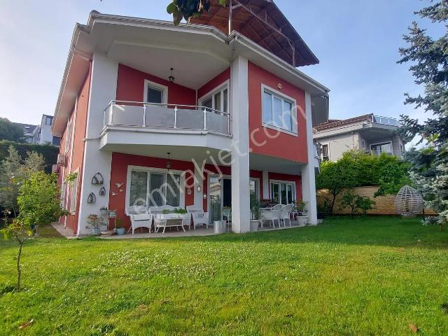 Başakşehir, İstanbul içerisinde satılık Villa