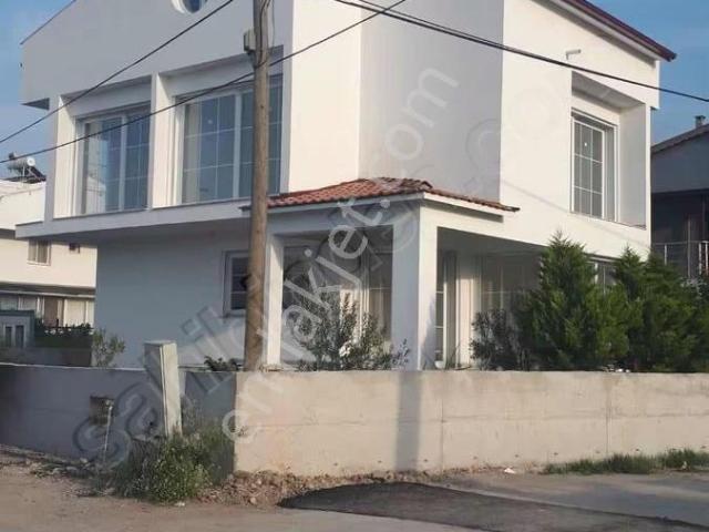 Urla, İzmir içerisinde satılık Villa